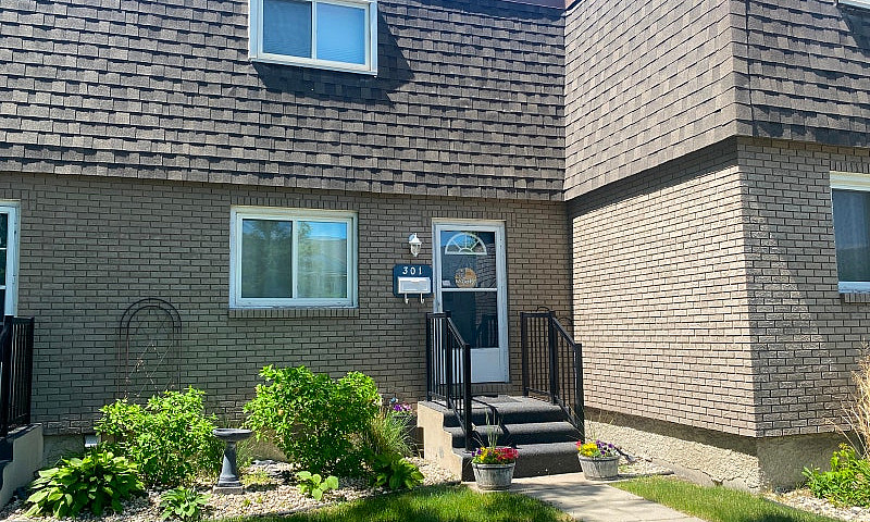 Two Bedroom Townhous...