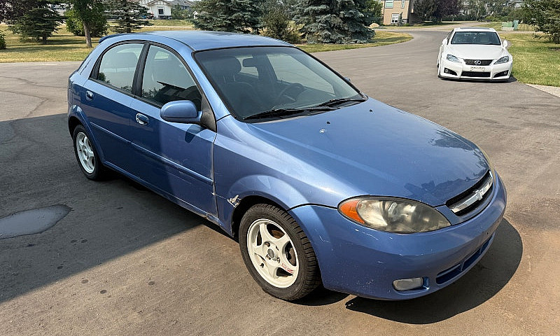 2004 Chevrolet Optra...
