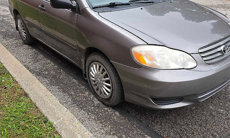 Toyota Corolla 2003...