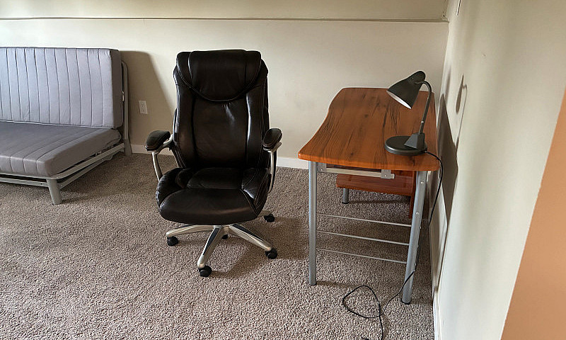 Furnished Basement S...