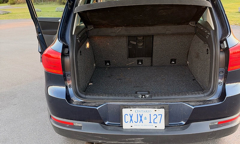 2014 Volkswagen Tigu...