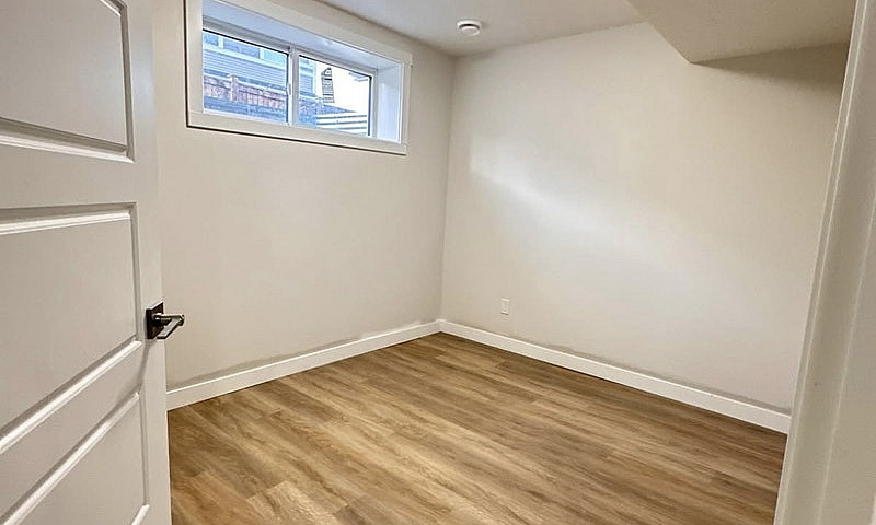 2 Bedroom Legal Base...
