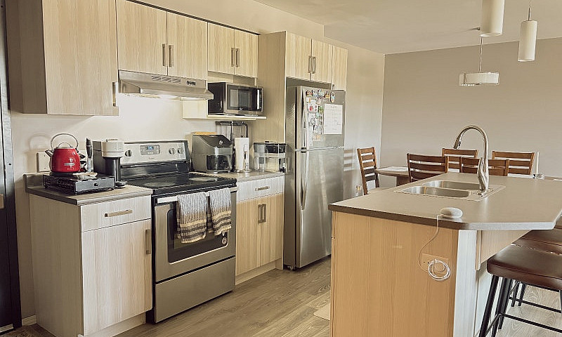 2 Bed 1 Bath, With E...