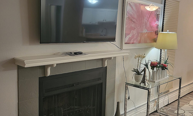 2 Bed 1 Bath Condo I...
