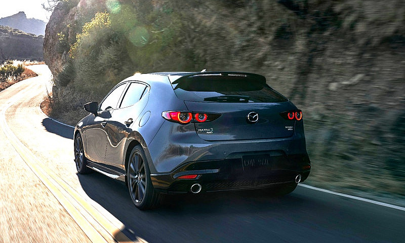 Mazda 3 Gt Turbo Awd...