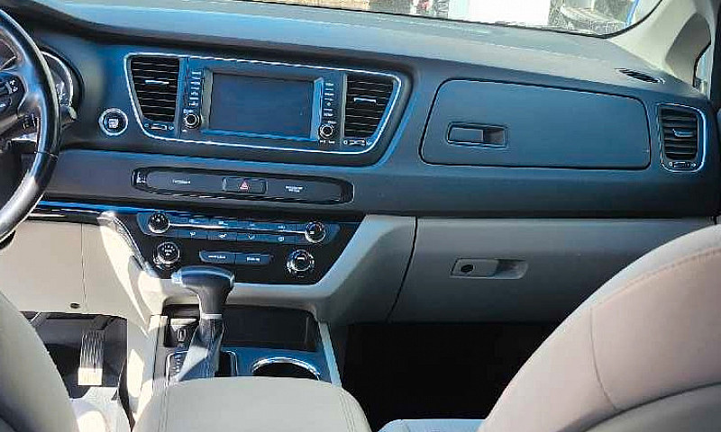 Kia Sedona 2020...