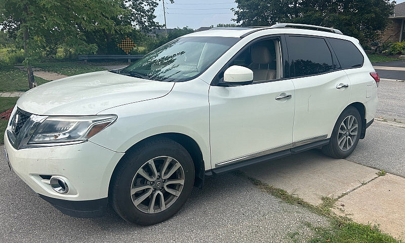 2016 Nissan Pathfind...
