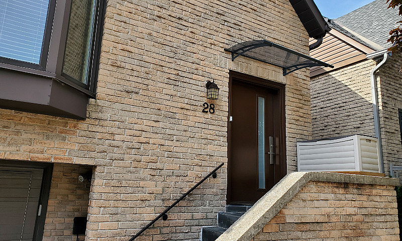 Spacious 3 Bedroom A...