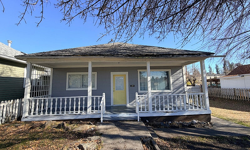3 Bedroom 1 Bathroom...