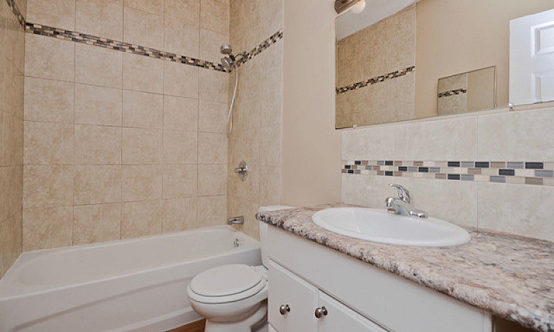 Main Floor 1.5 Bath ...