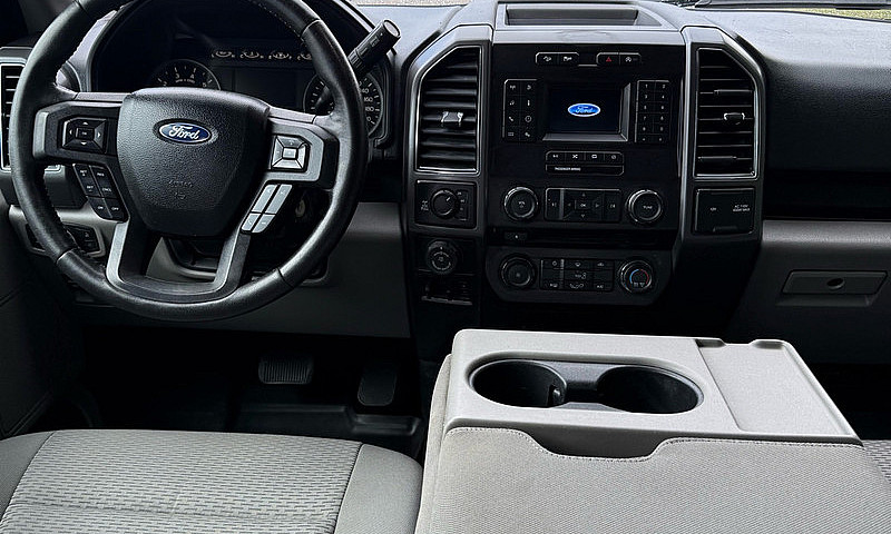 2018 Ford F150 Xtr 4...