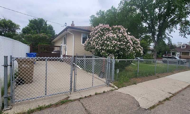 2 Bed, 1 Bath House ...