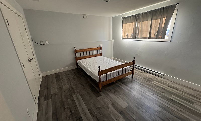 Semi-Furnished 2 Bd/...