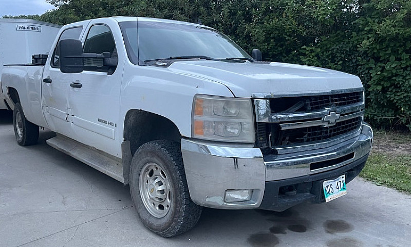 2008 Chevy 2500 Dura...