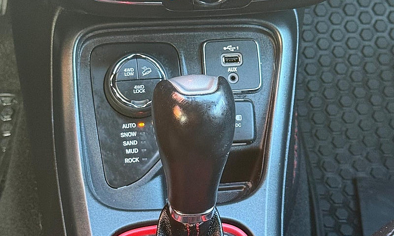 Jeep Compass Traîhaw...