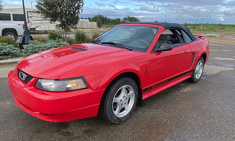 2002 Ford Mustang ...