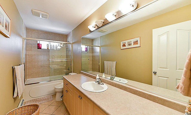 2 Bedroom Basement S...