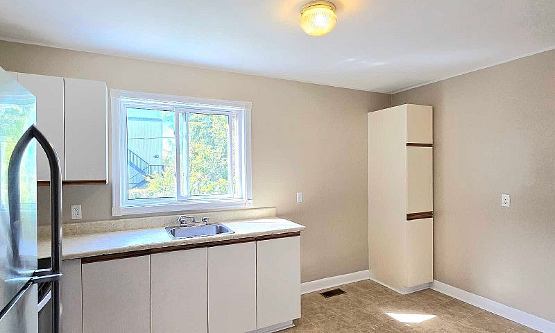 Two Bedroom Apartmen...
