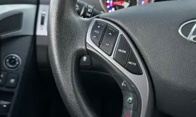 2016 Hyundai Elantra...