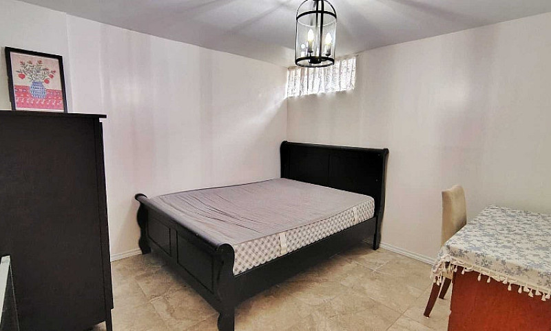 1 Bedroom&1 Large Li...