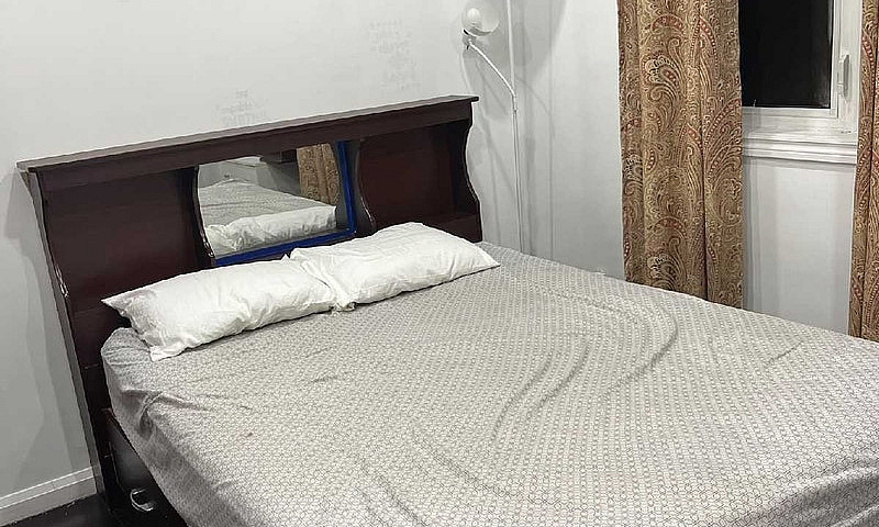 Room For Girl Free U...