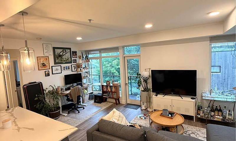 Beautiful 2 Bedroom ...