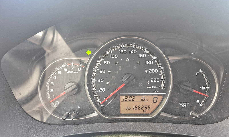 Toyota Yaris 2015 Au...