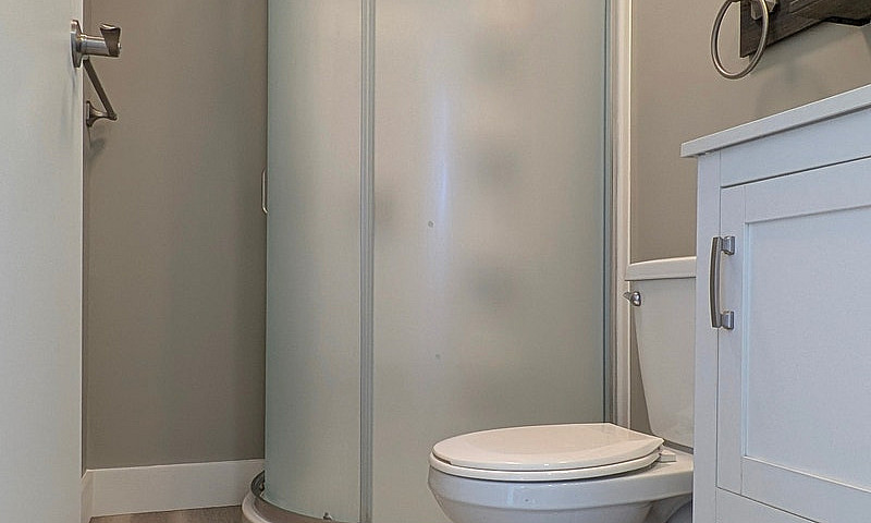 1 Bedroom Apartment ...