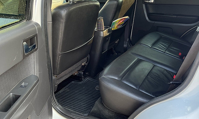 2011 Ford Escape Lim...