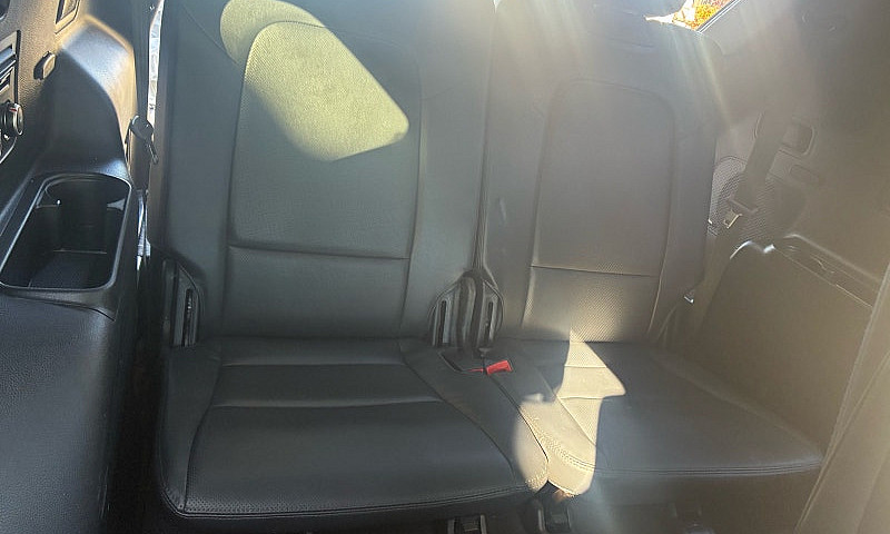 2017 Hyundai Santa F...