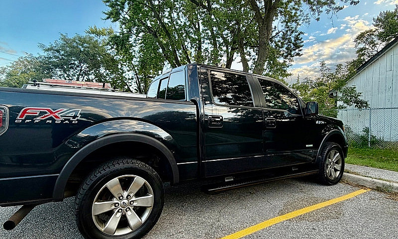2013 Ford F150 Fx4 4...