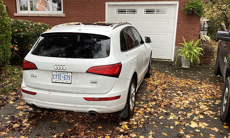 Audi Q5. Awd...