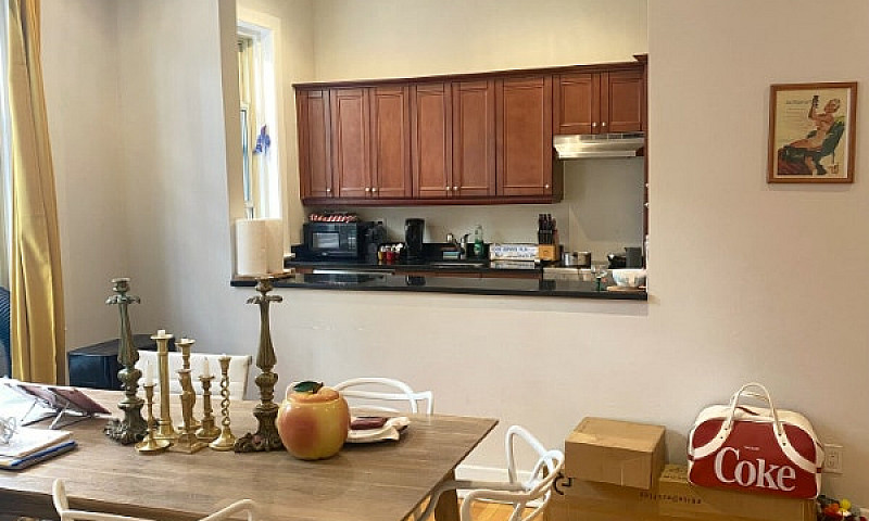 Renovated 4 1/2 In B...