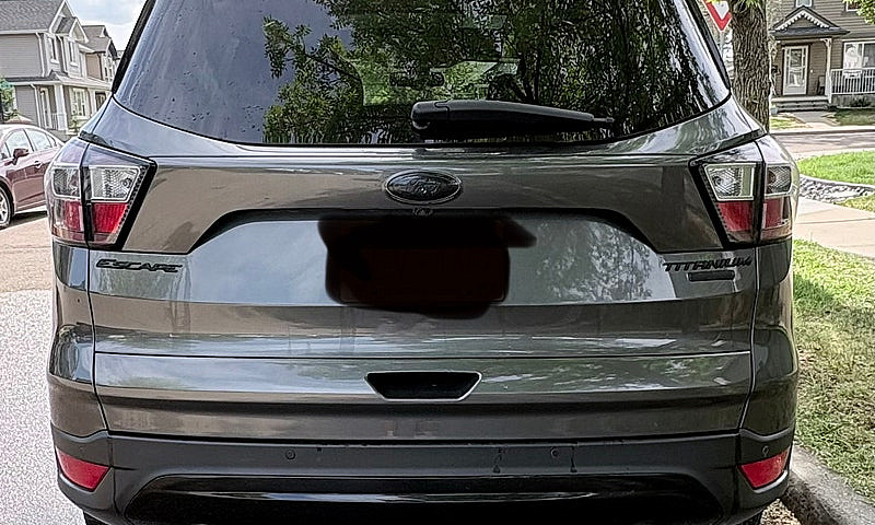2017 Ford Escape Tit...