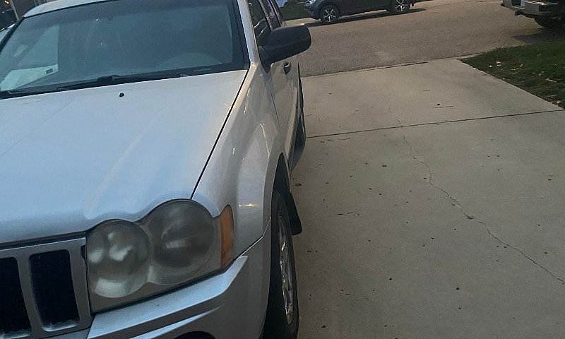 Jeep Cherokee ...