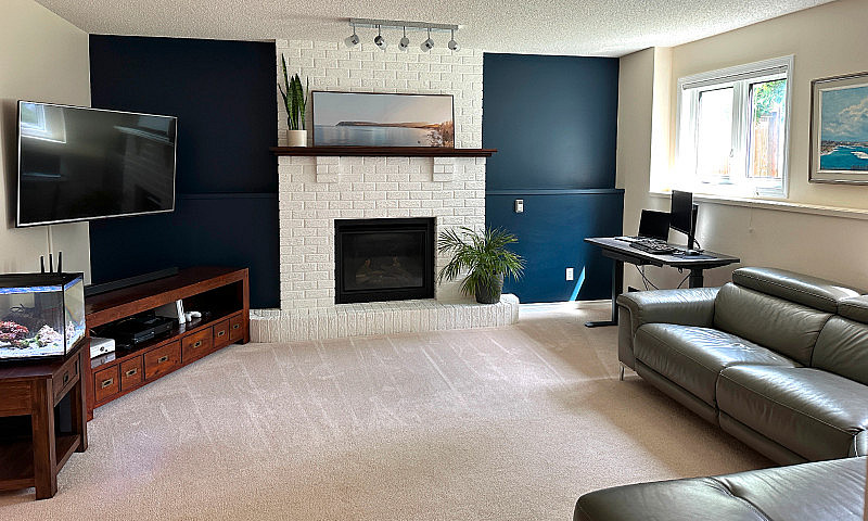 House For Sale - Sil...