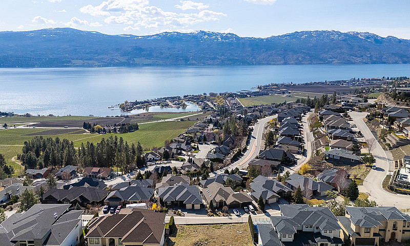 Prime Lake-View Buil...
