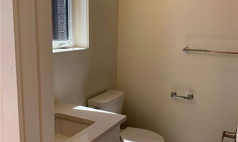 Townhouse For Rent I...