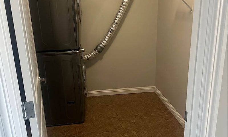 2 Bedroom / 2 Bathro...