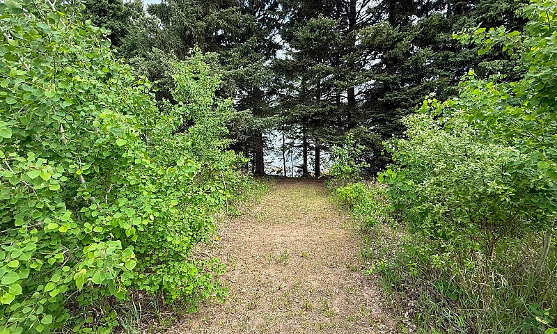 Lake Front Lot For S...