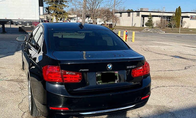2015 Black Bmw 320Xi...