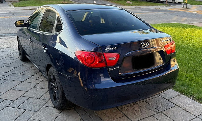 Hyundai Elantra Gl 2...