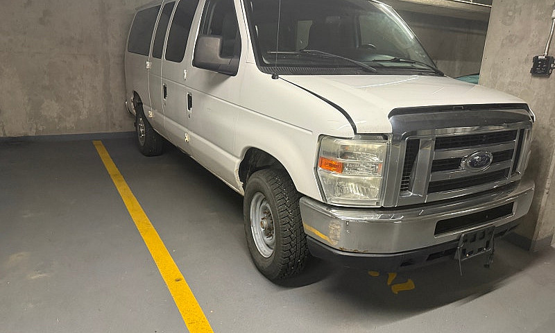 2010 For Econoline E...