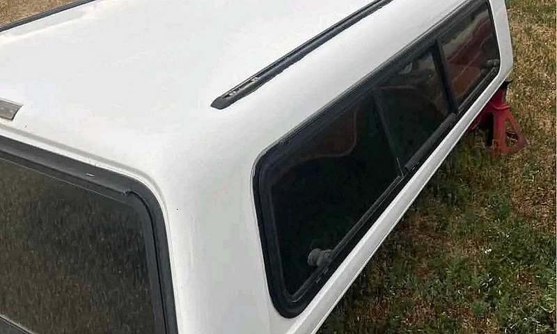Truck Toppers Amd Sh...