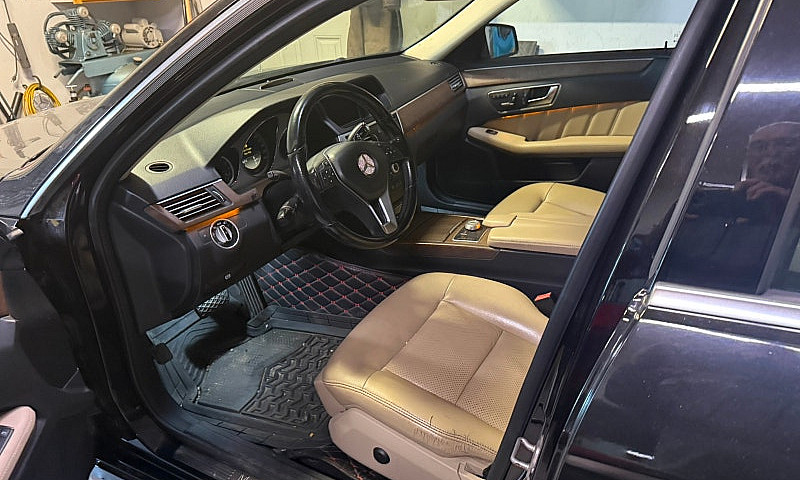2012 Mercedes E 300 ...