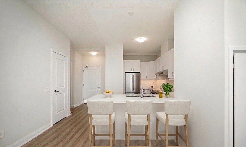 Stouffville Ph 2 Bed...