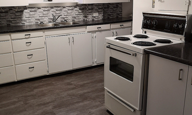 Top-Floor 2Br Suite ...