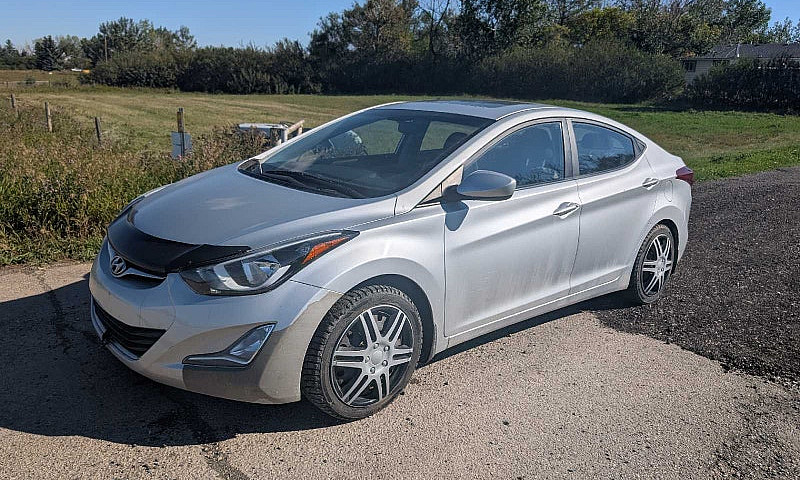 2016 Hyundai Elantra...