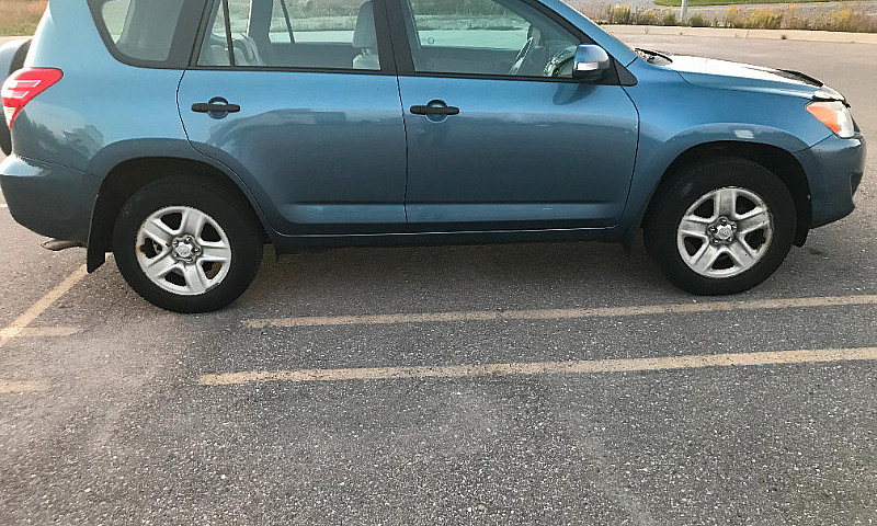 2010 Toyota Rav 4 - ...
