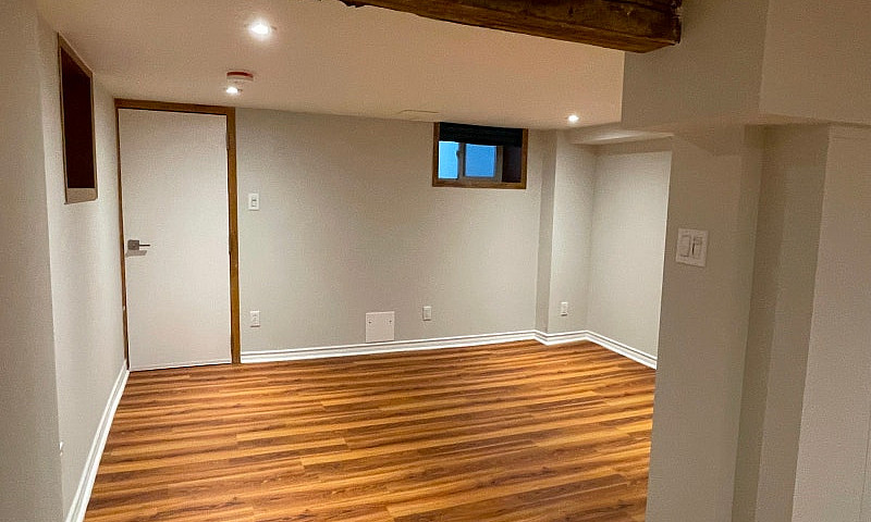 1-Bed Studio Basemen...
